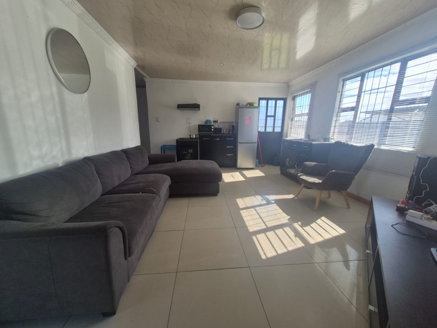 2 Bedroom Property for Sale in Fairview Eastern Cape
